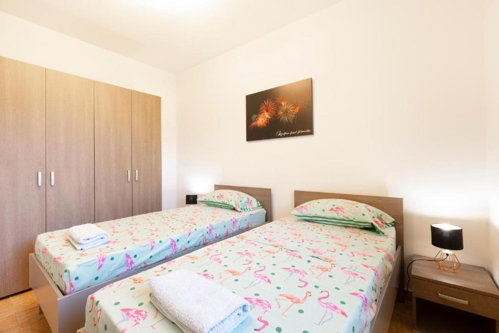 Gudja - Lovely 3 Bedroom Unit With Own Private Entrance Zewnętrze zdjęcie